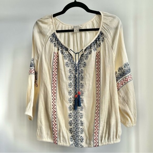 Lucky Brand Beige Cream Embroidered Boho Peasant Top - Medium. - Picture 6 of 10